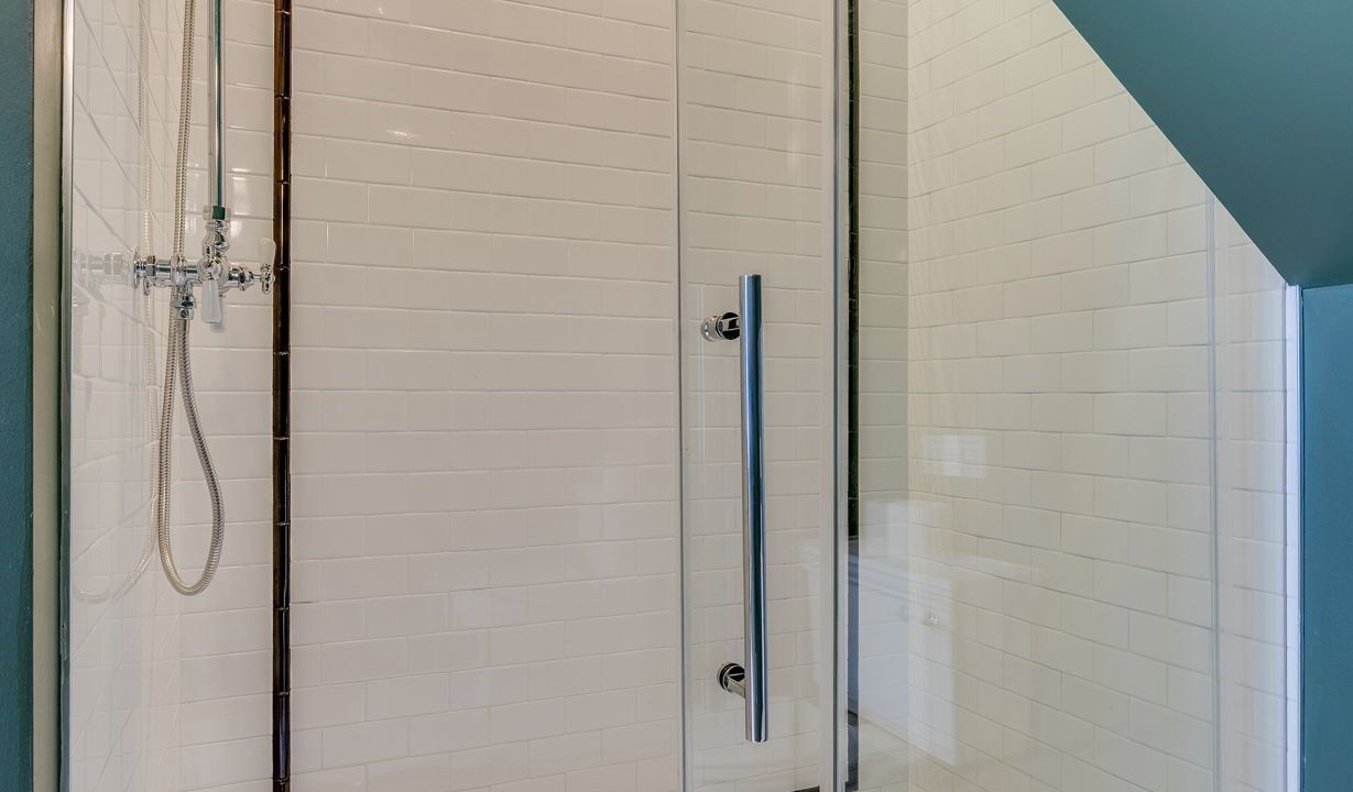 Photo of Bathroom in Elizabethton