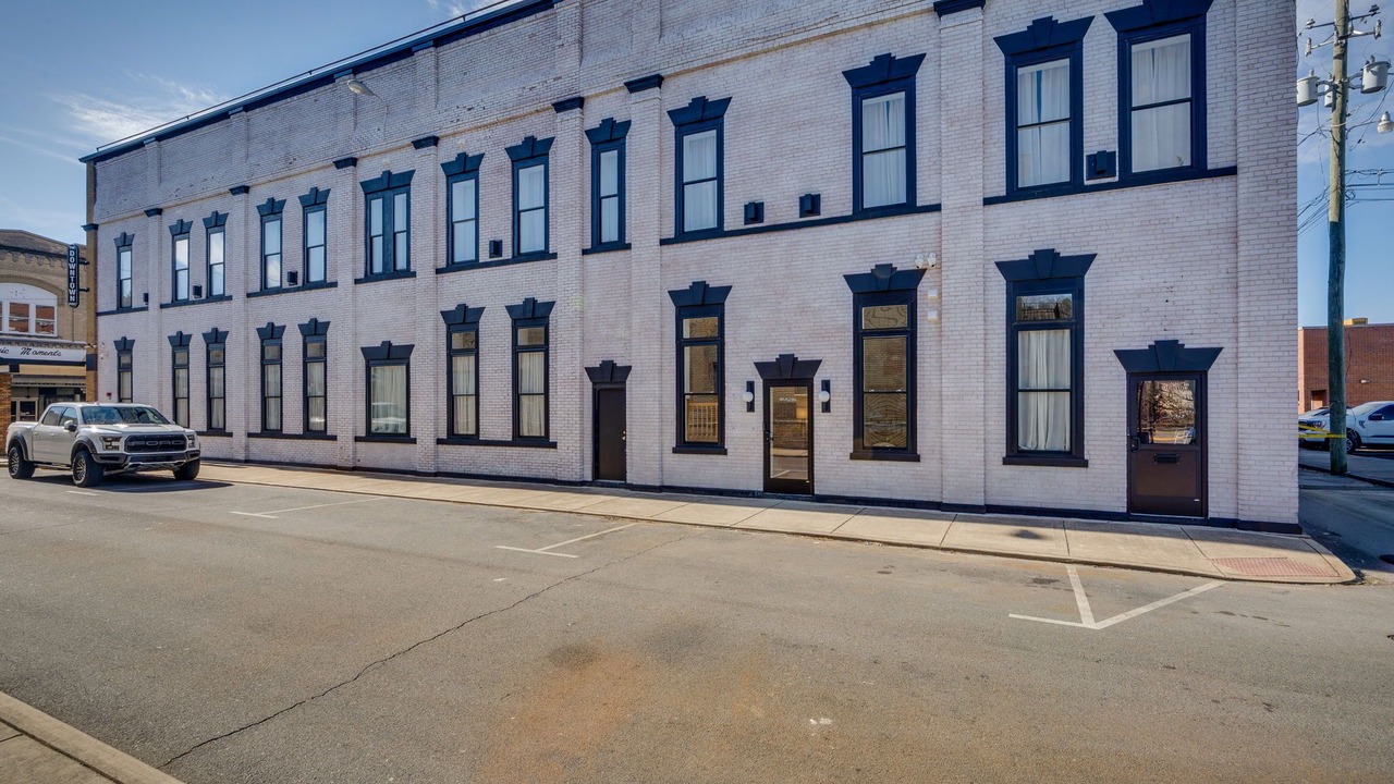 Photo of Outdoor in Elizabethton