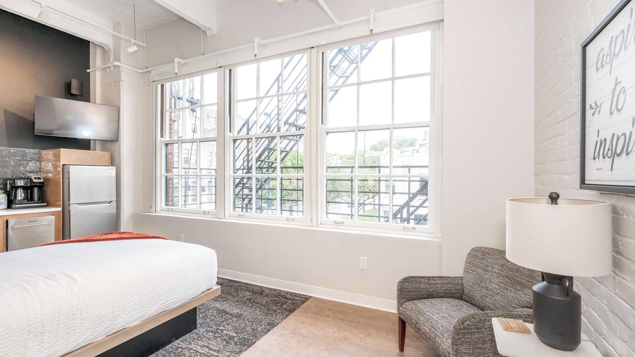 Photo of Bedroom in Central Business District