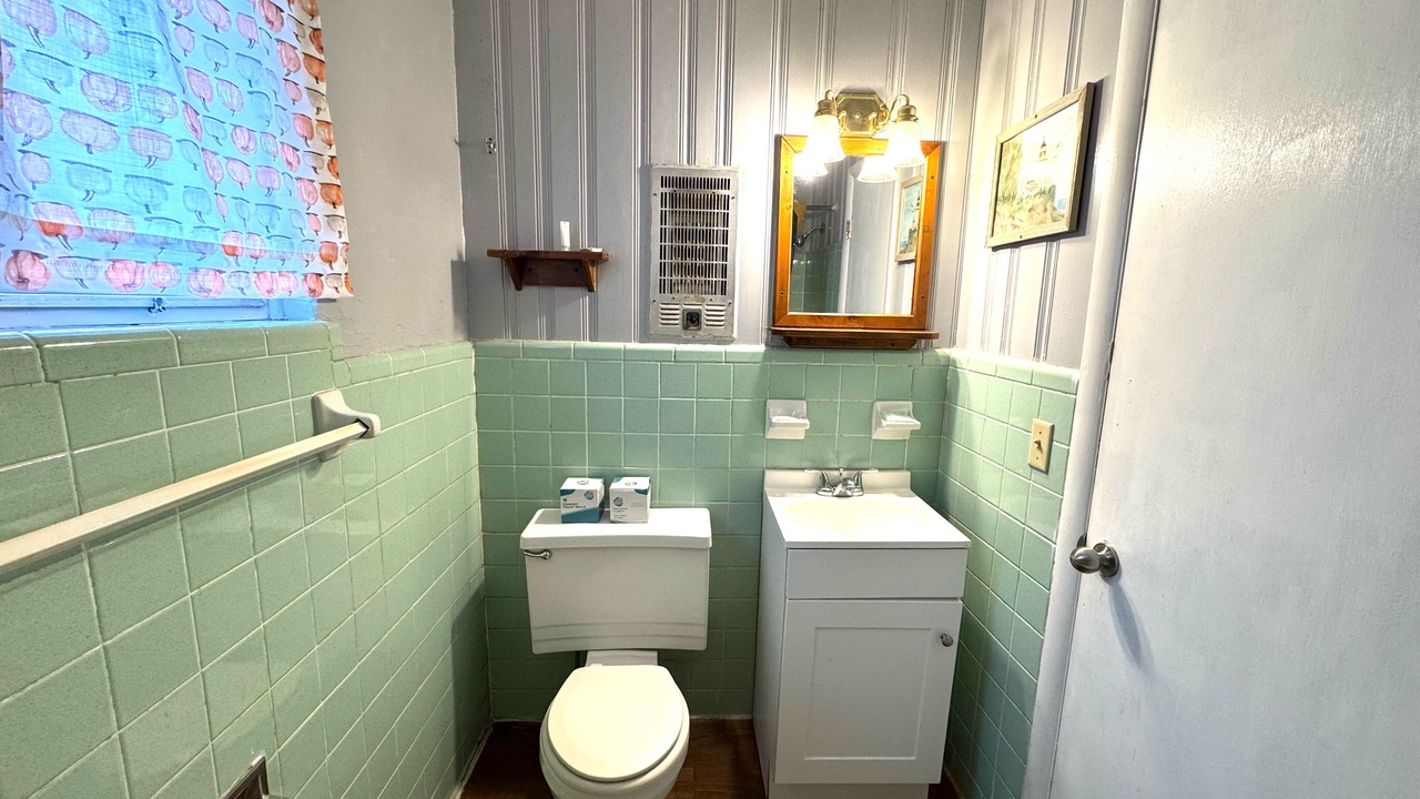Photo of Bathroom in Linville Falls