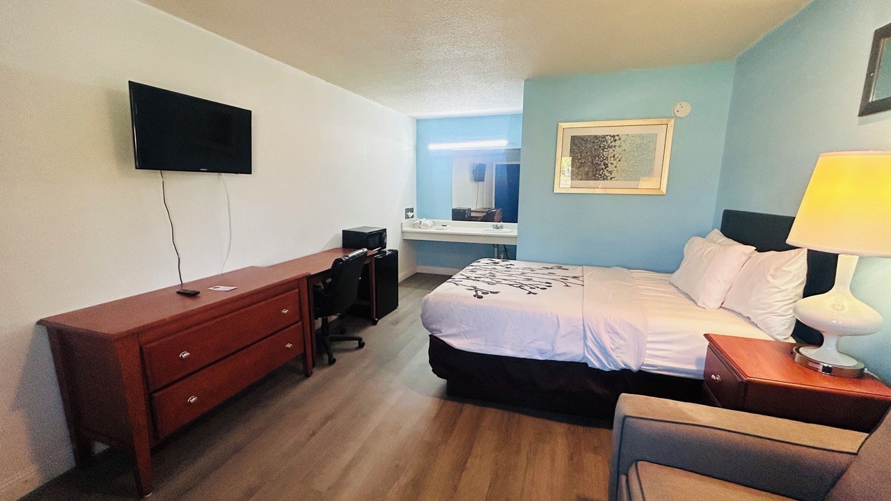 Photo of Bedroom in Irvine
