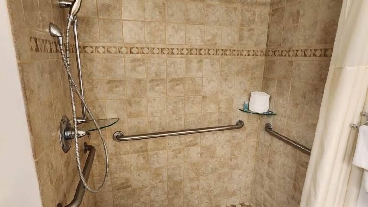 Photo of Bathroom in Keyser