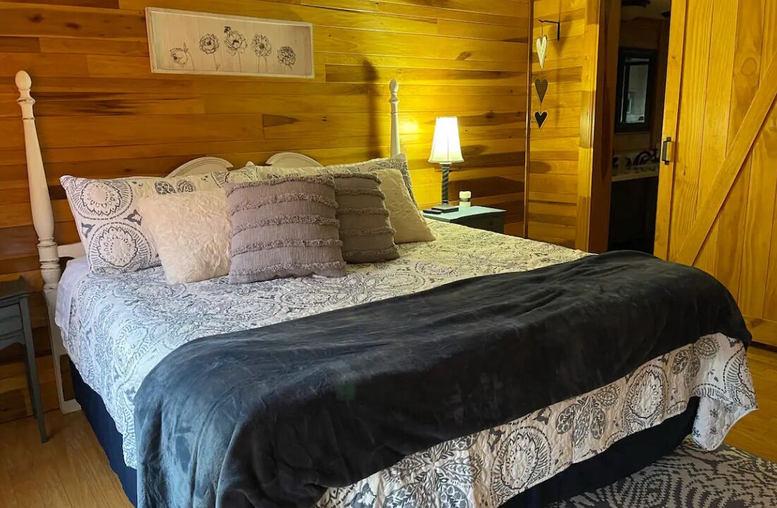 Photo of Bedroom in Means