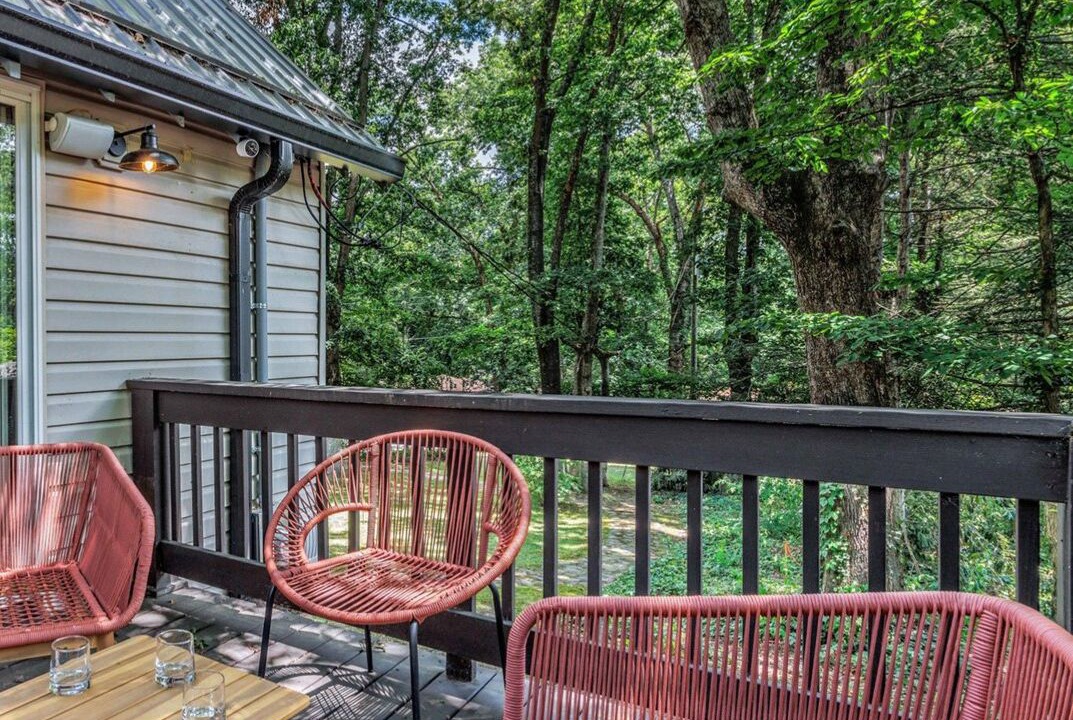 Photo of Patio Balcony in Black Mountain