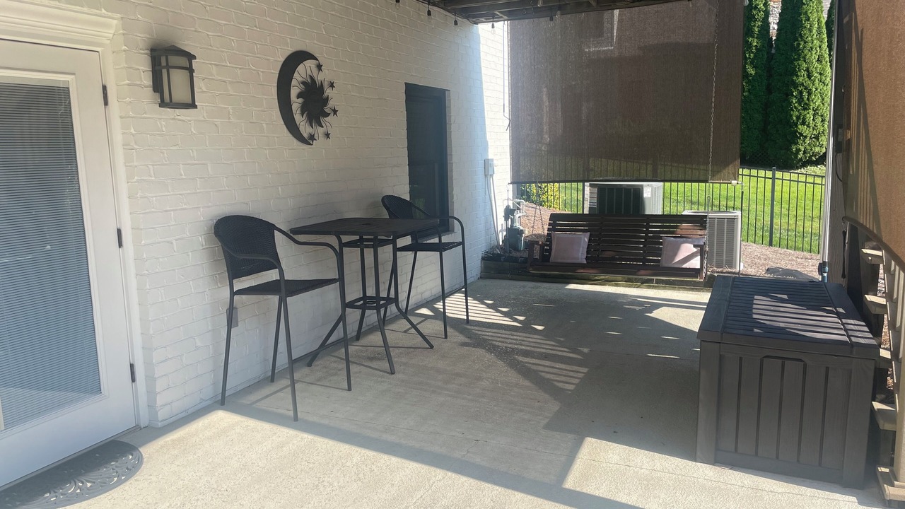 Photo of Patio Balcony in Lenoir