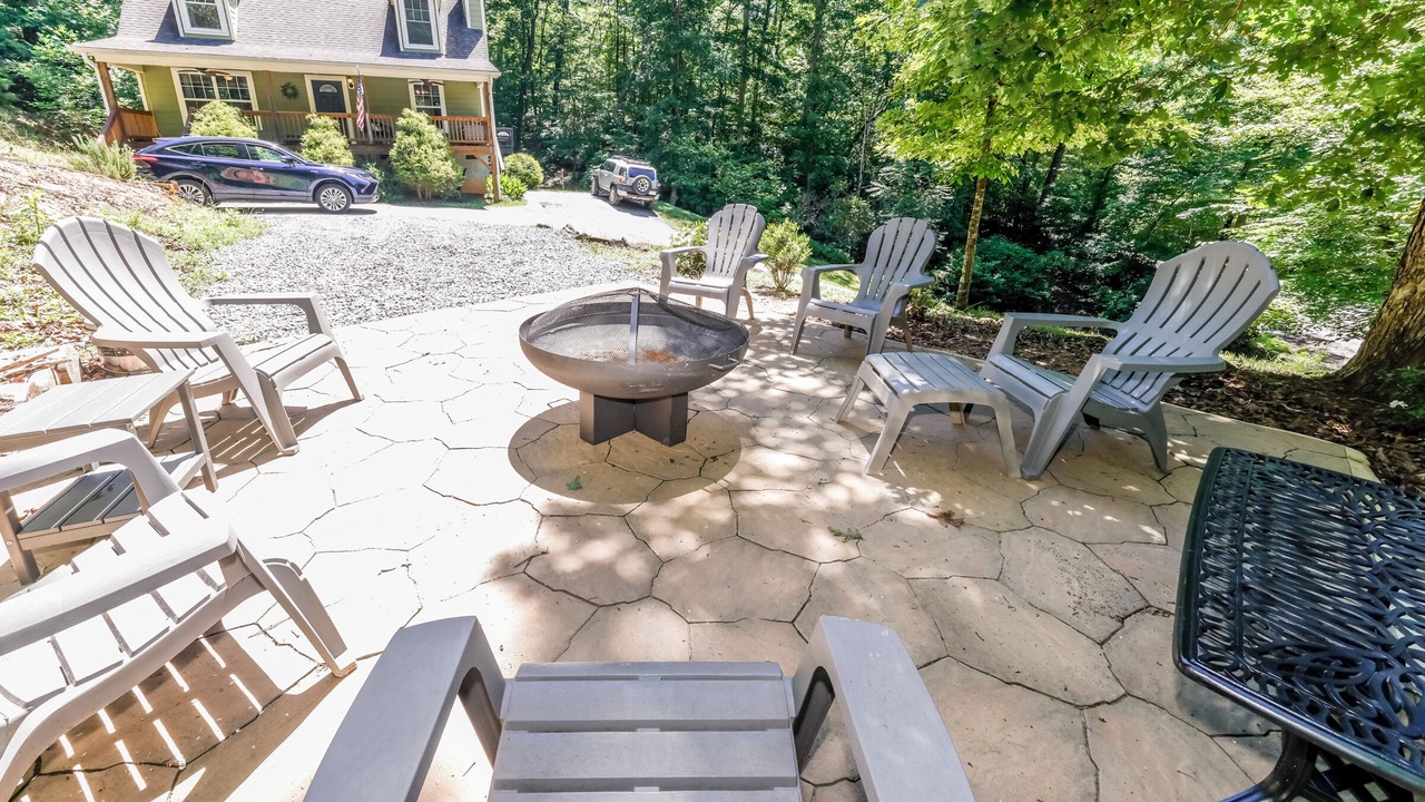 Photo of Outdoor in Lake Lure