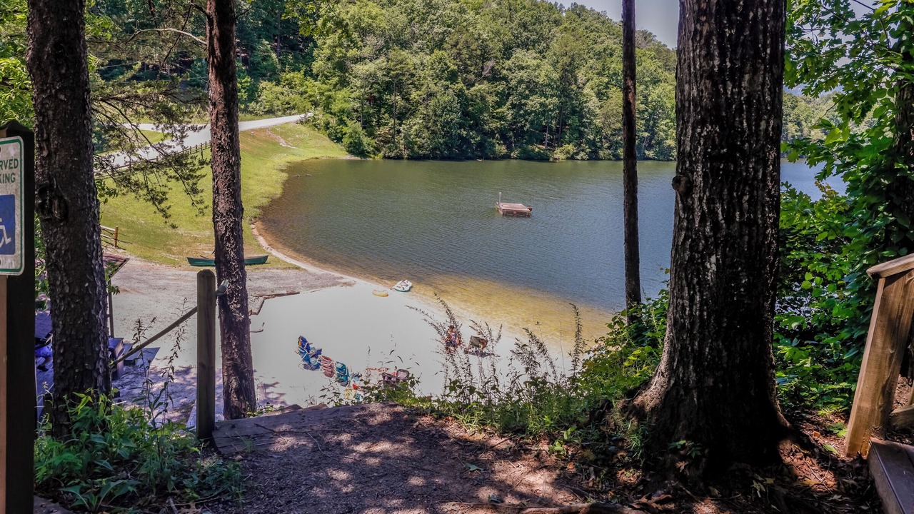 Photo of Outdoor in Lake Lure