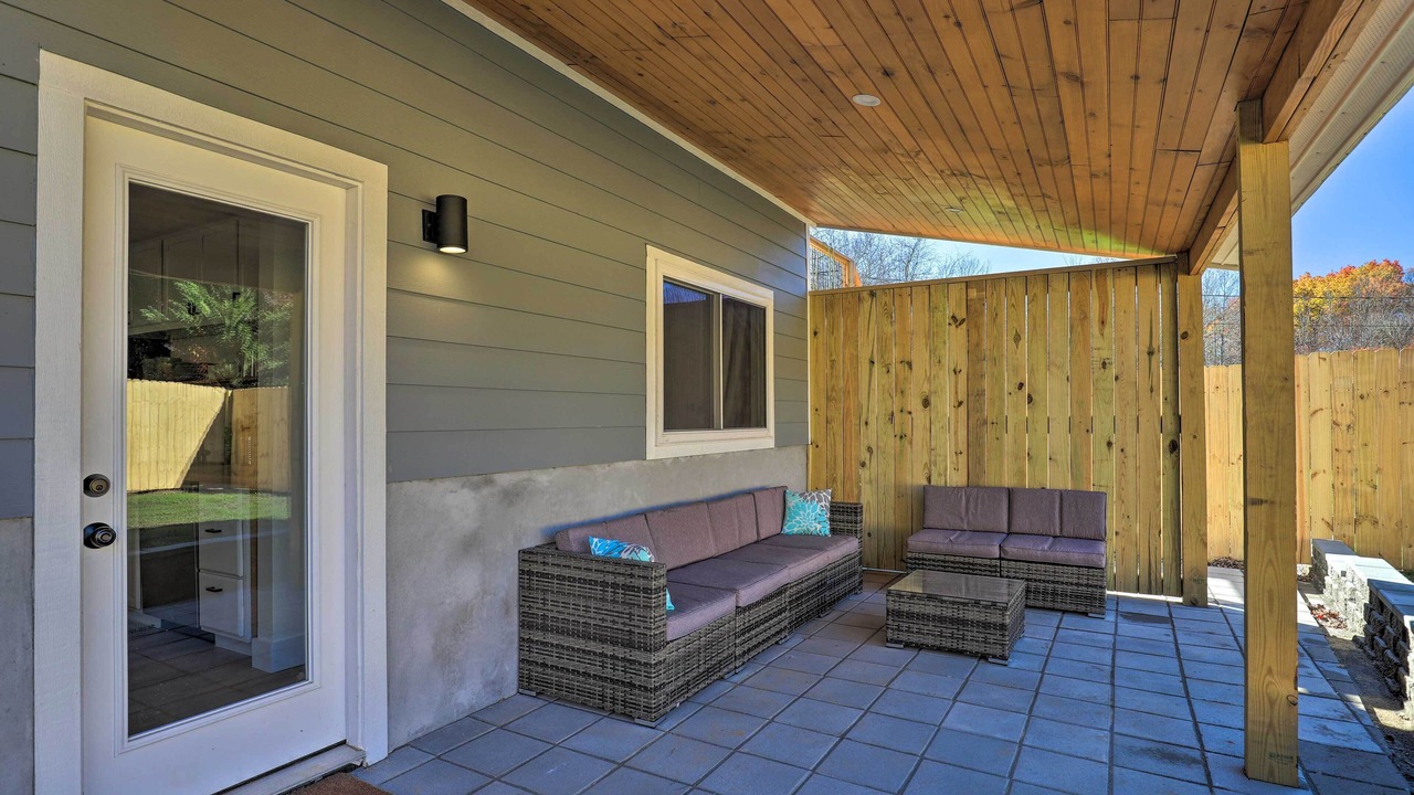 Photo of Patio Balcony in Black Mountain