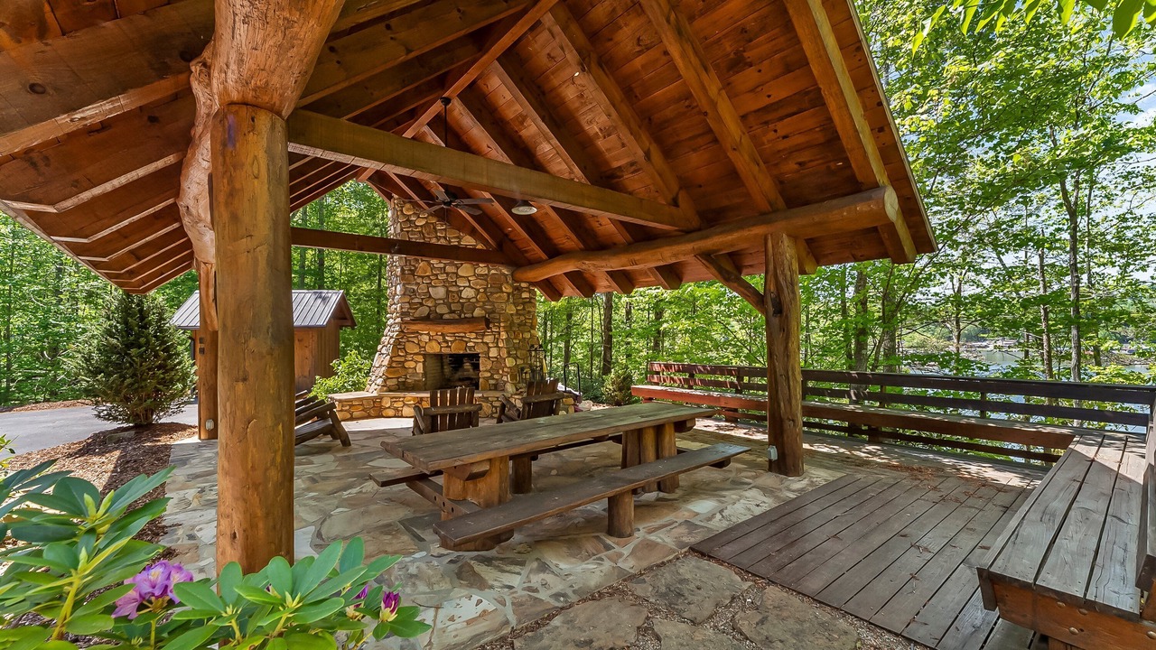 Photo of Outdoor in Nebo