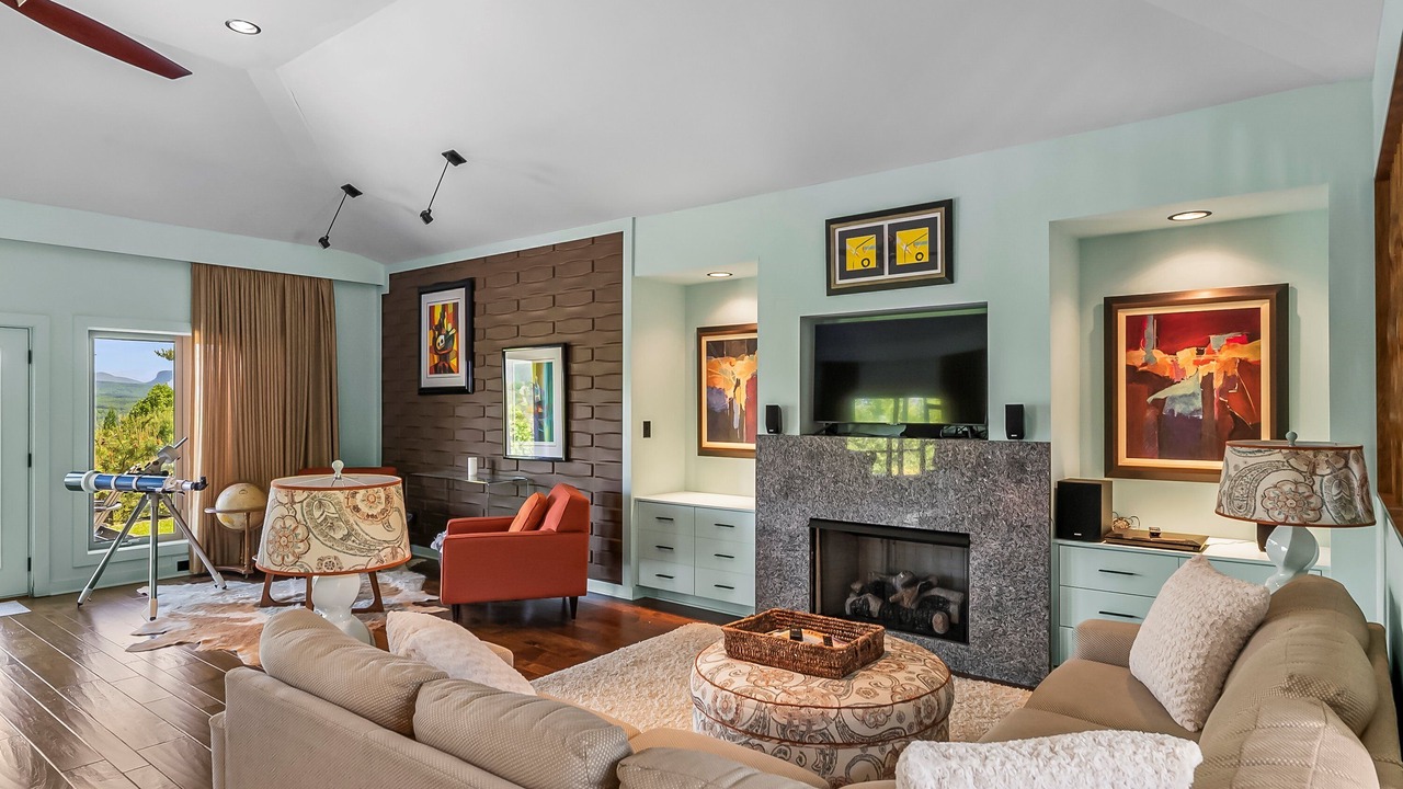 Photo of Livingroom in Nebo