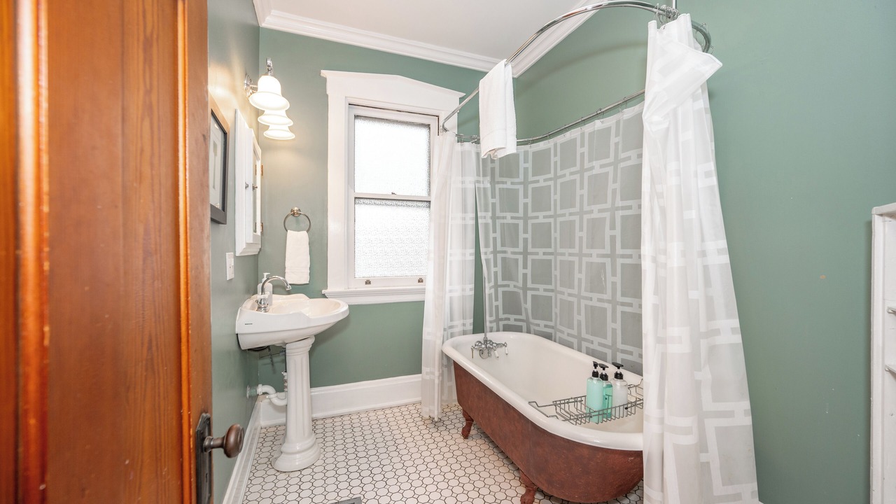 Photo of Bathroom in Dayton