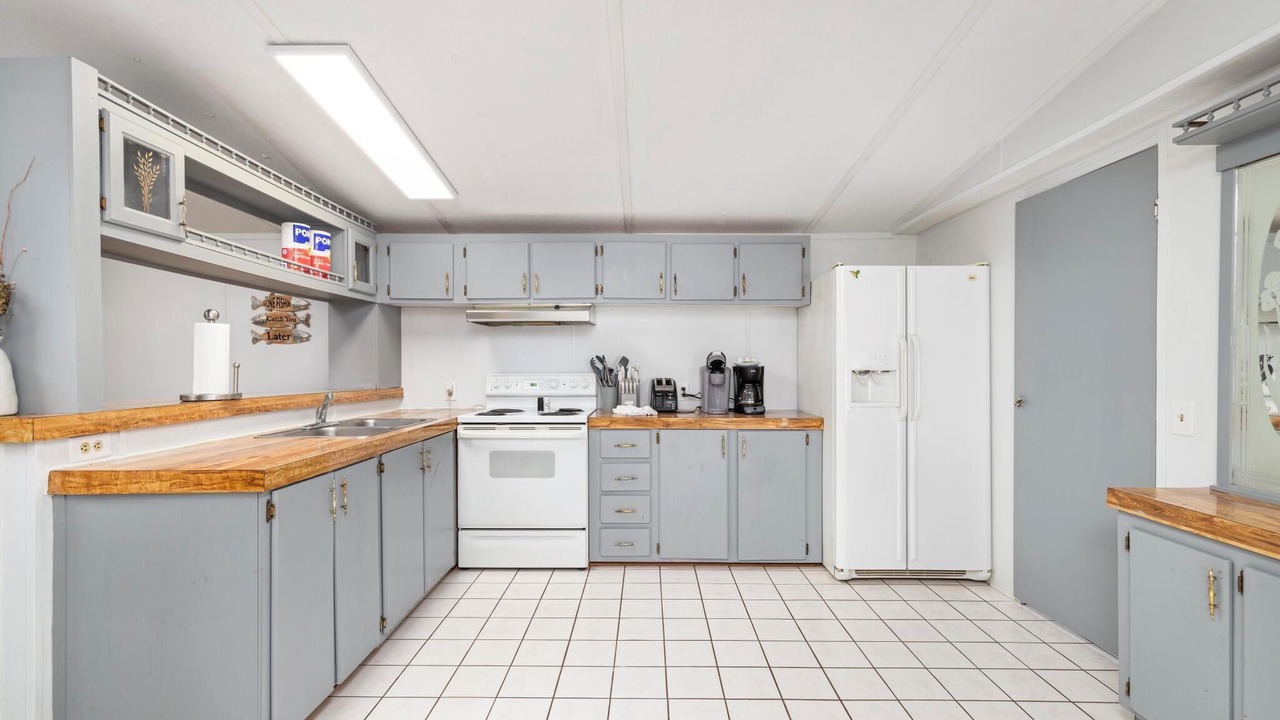 Photo of Kitchen in Elizabethton