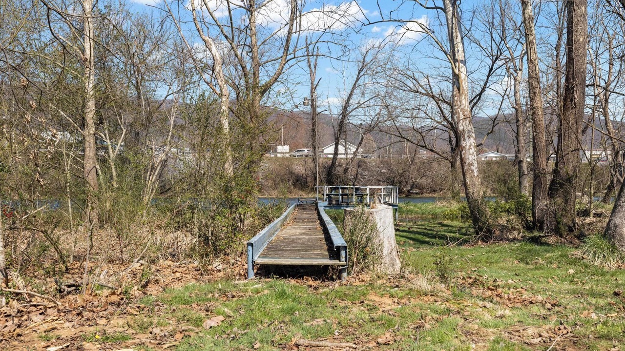 Photo of Outdoor in Elizabethton