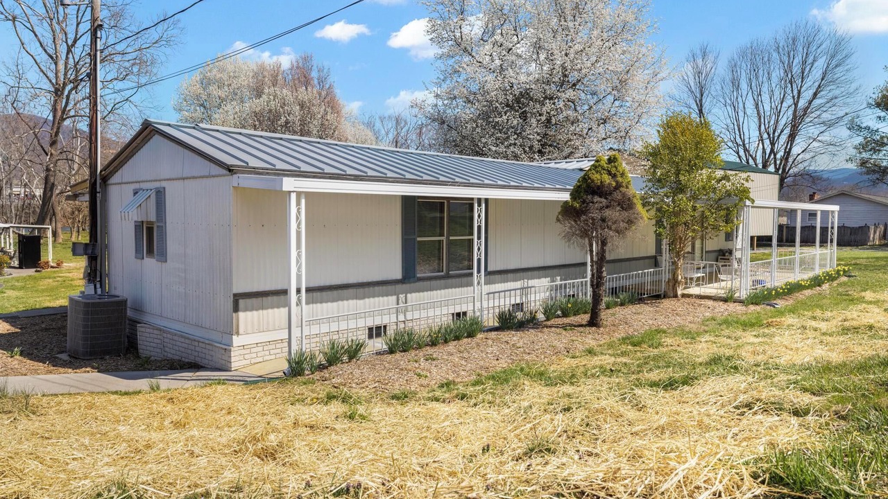 Photo of Outdoor in Elizabethton