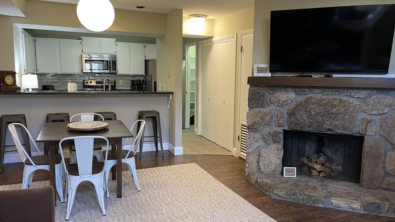 Photo of Livingroom in Johnson City