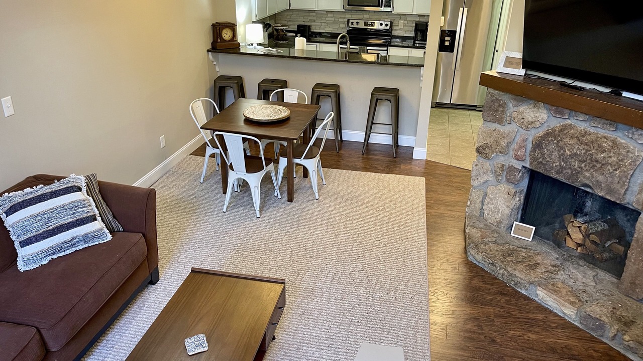 Photo of Livingroom in Johnson City