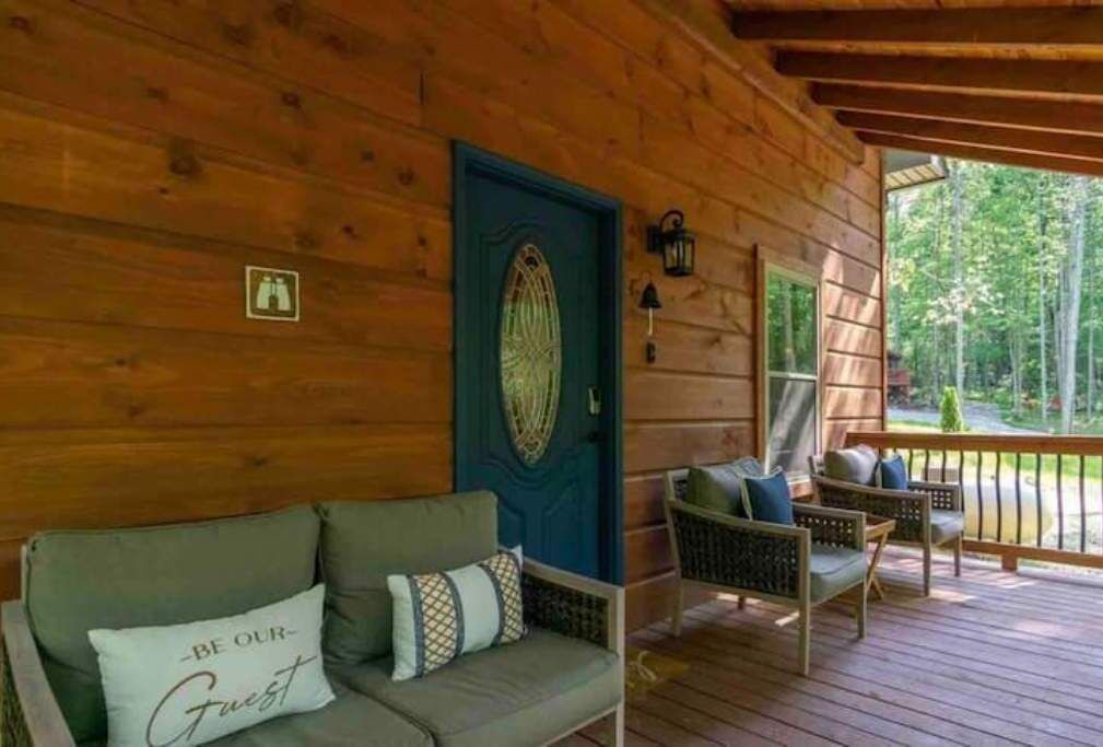 Photo of Patio Balcony in Hampton