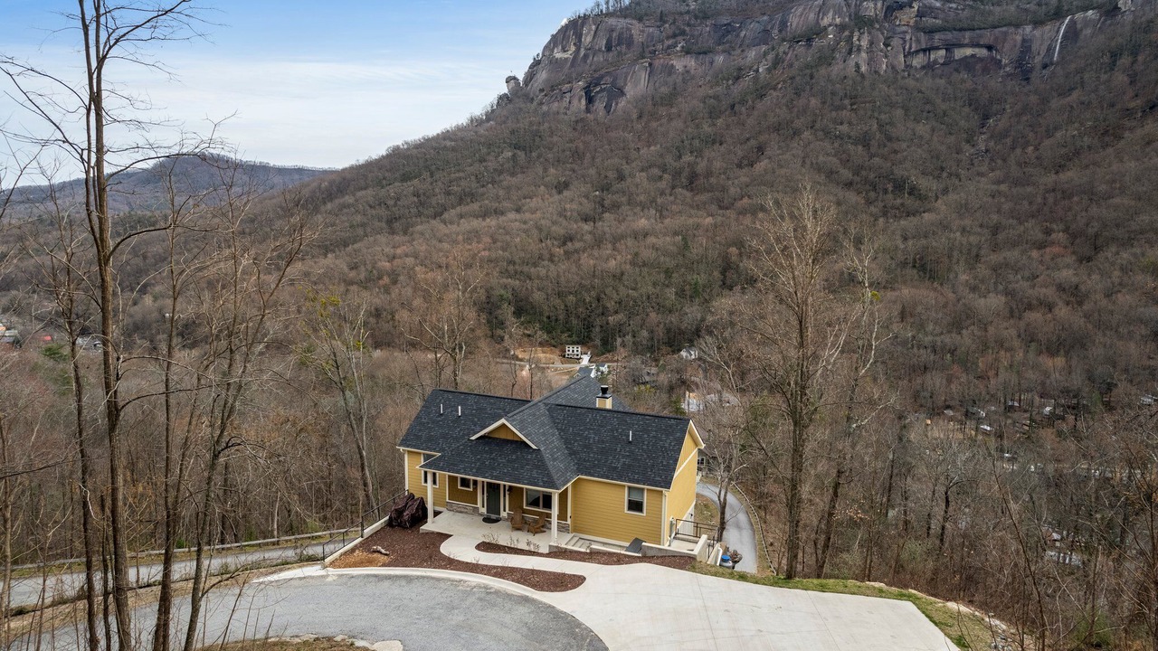 Photo of Outdoor in Chimney Rock