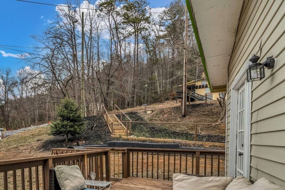 Photo of Outdoor in Swannanoa
