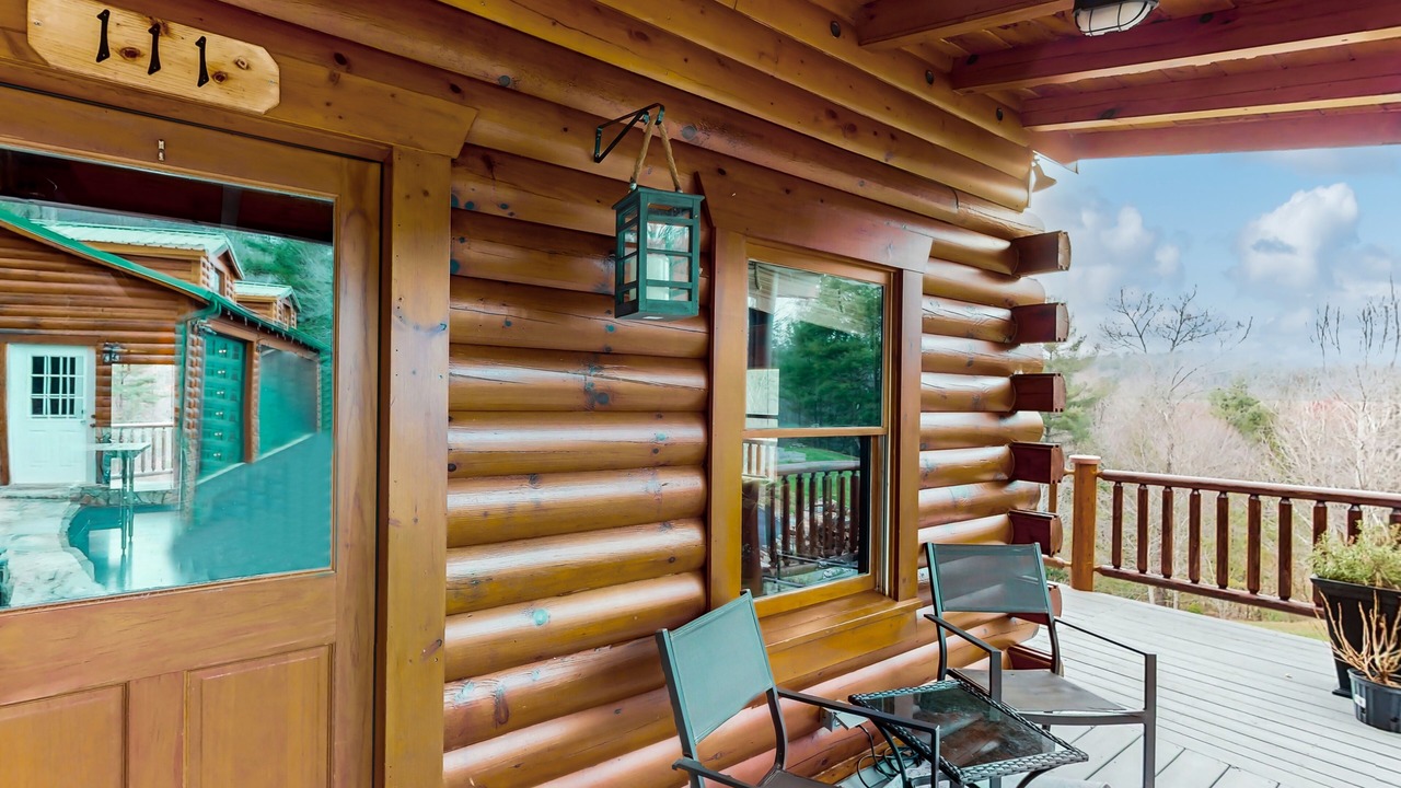 Photo of Patio Balcony in Vein Mountain
