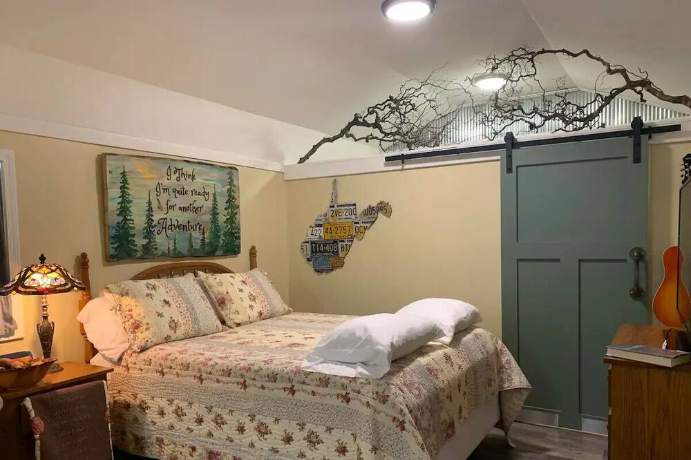 Photo of Bedroom in Mount Nebo