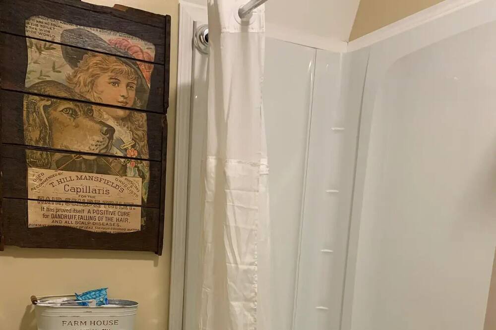 Photo of Bathroom in Mount Nebo