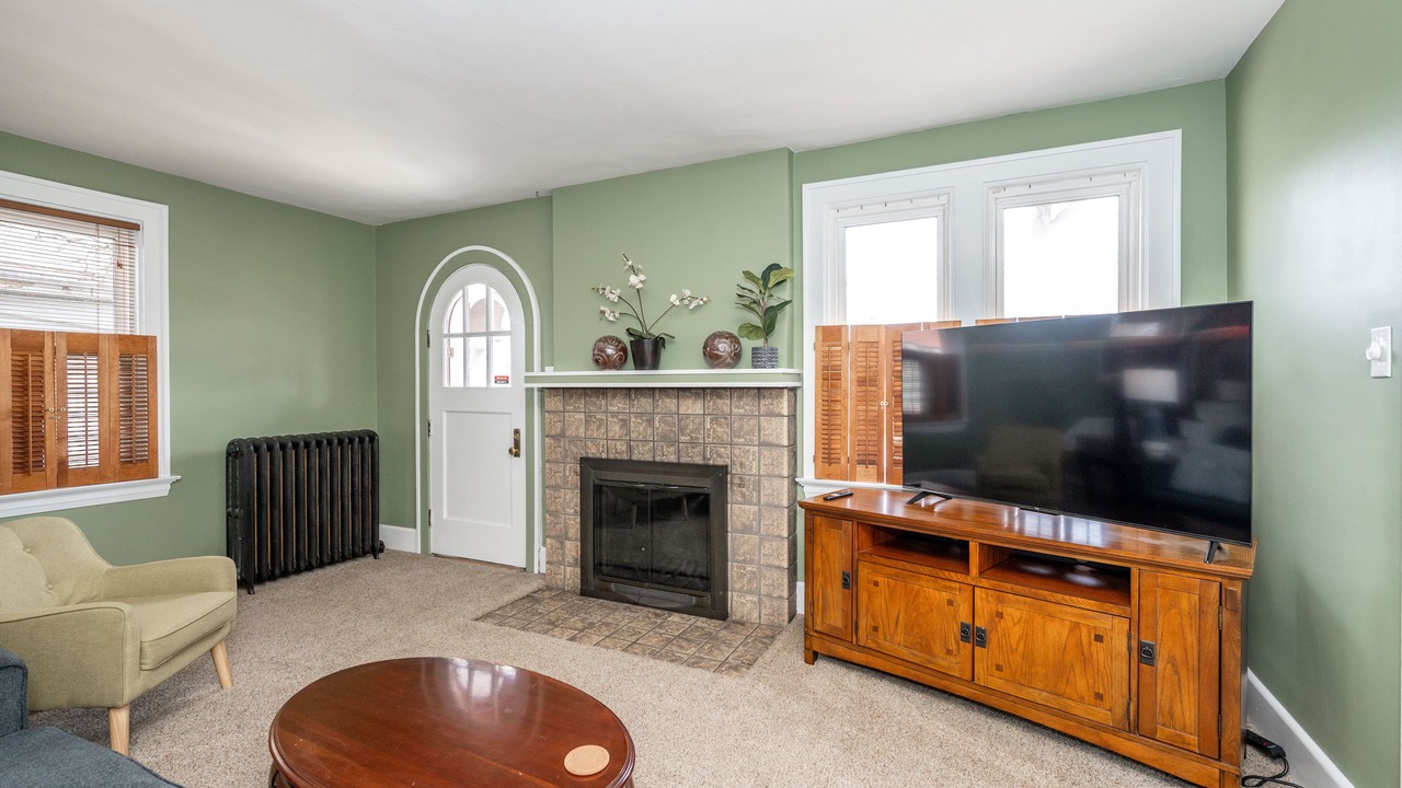 Photo of Livingroom in Lakeside Park