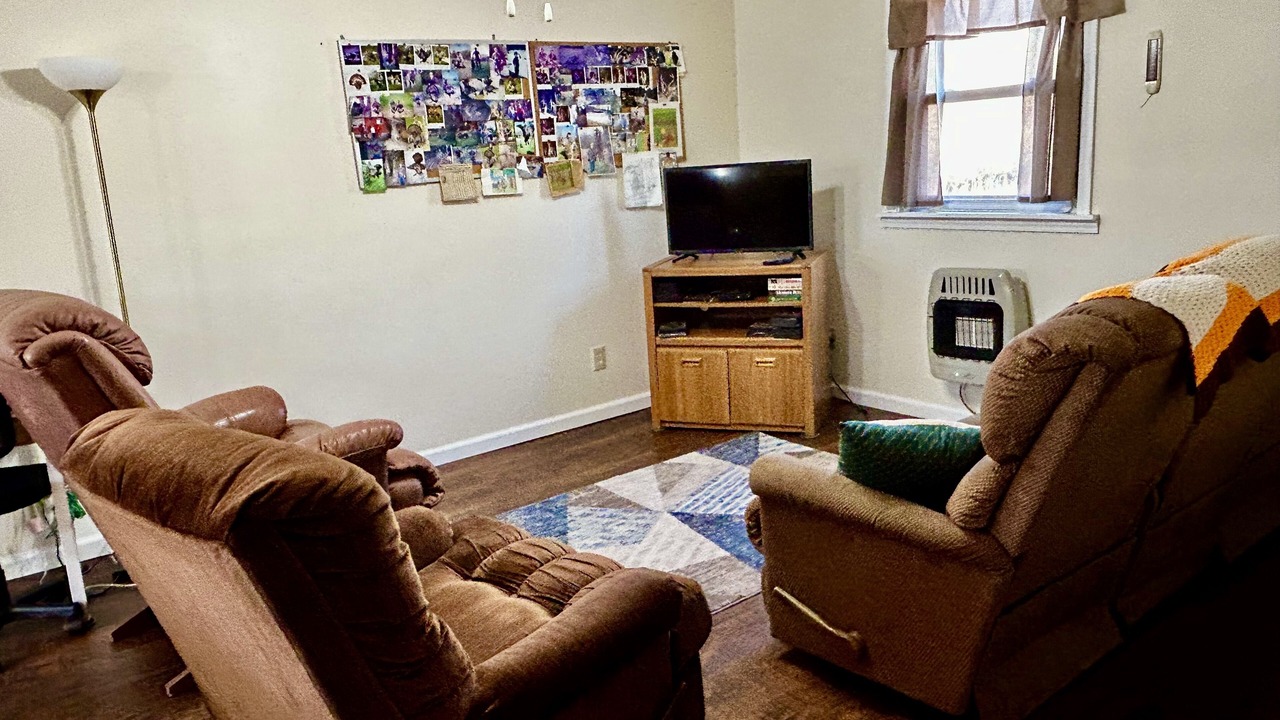 Photo of Livingroom in Gallipolis Ferry