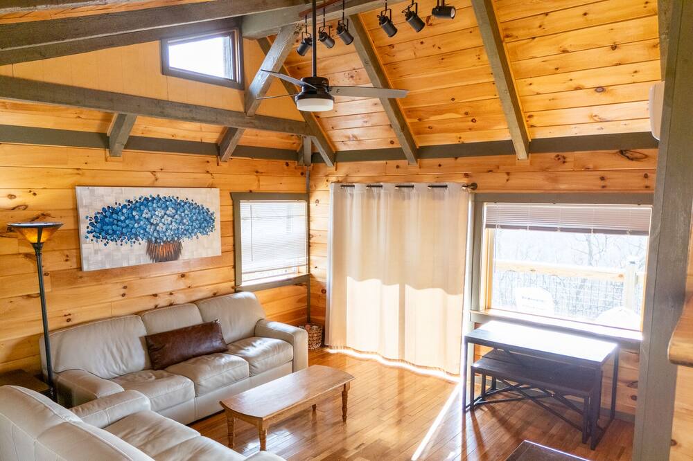 Photo of Livingroom in Stanton