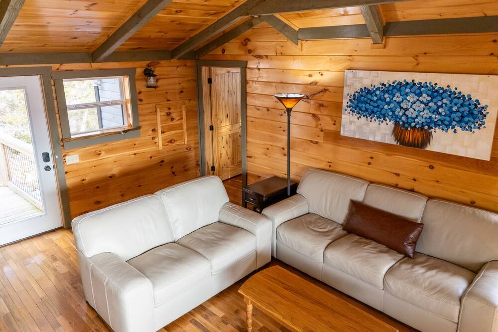 Photo of Livingroom in Stanton