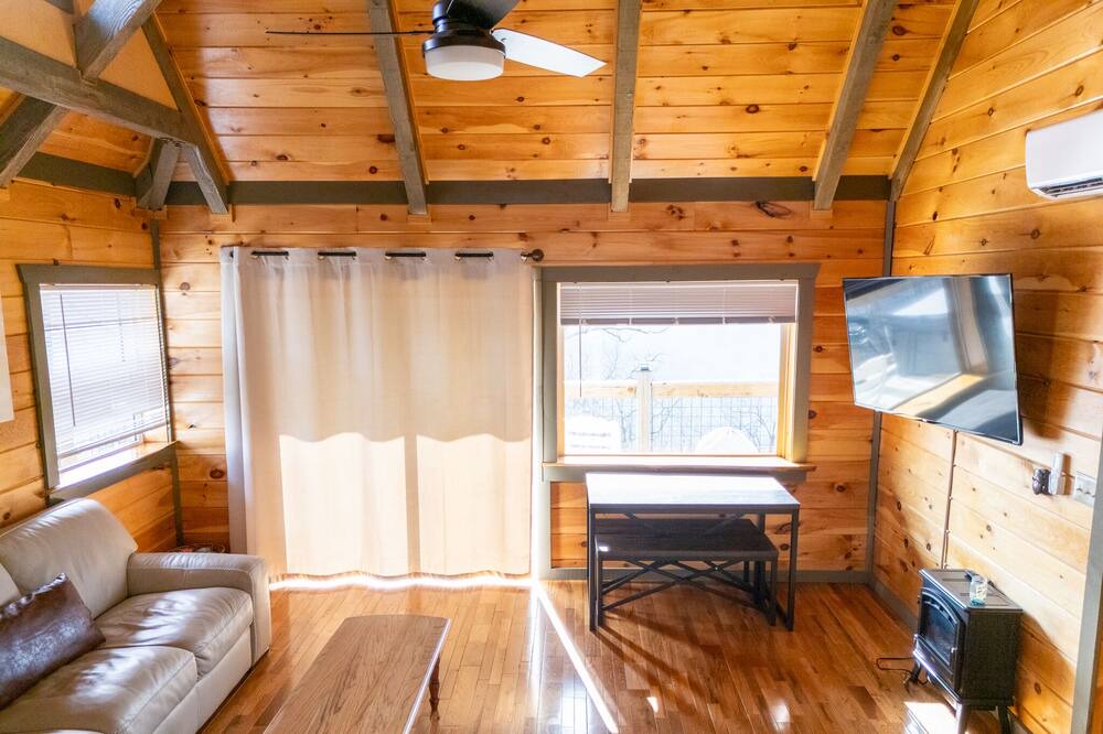 Photo of Livingroom in Stanton