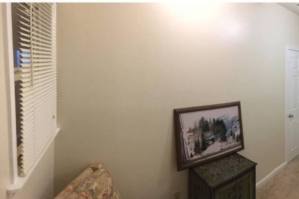 Photo of Bedroom in Gettysburg