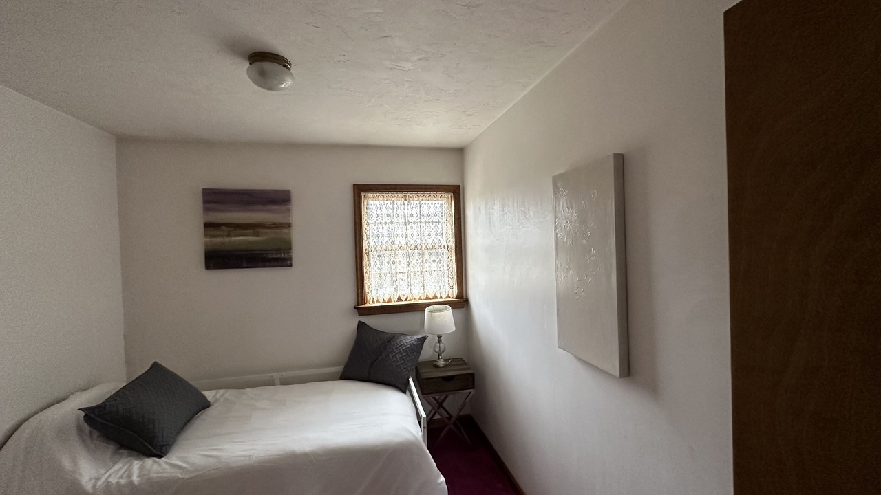 Photo of Bedroom in New Oxford