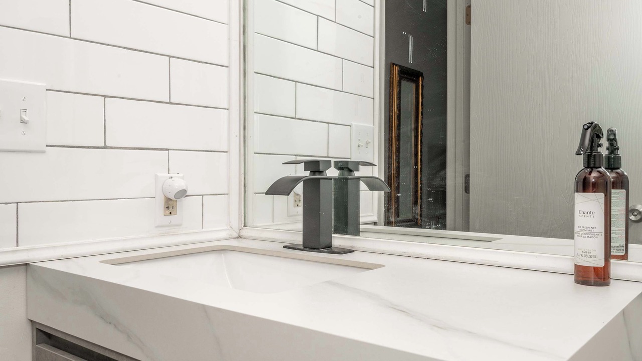 Photo of Bathroom in Williamstown