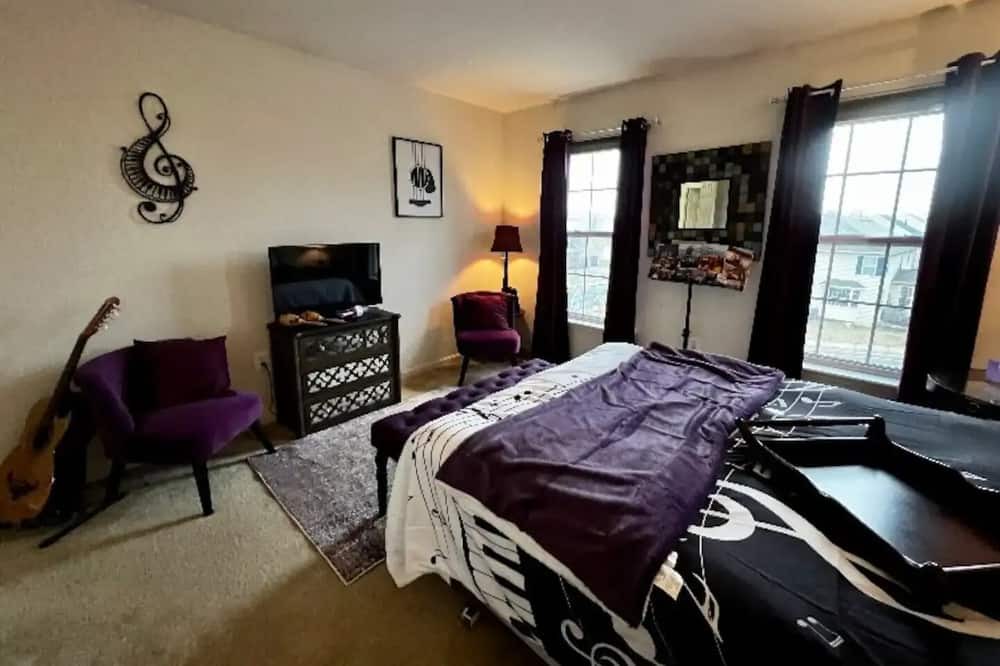 Photo of Bedroom in Boonsboro