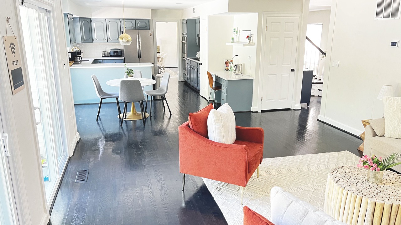 Photo of Livingroom in Travilah