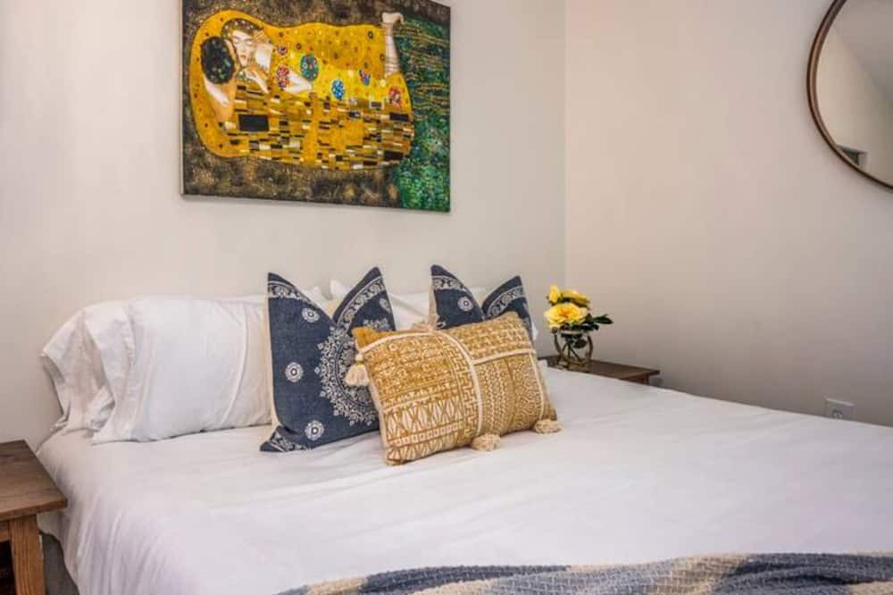 Photo of Bedroom in The Village of Indian Hill