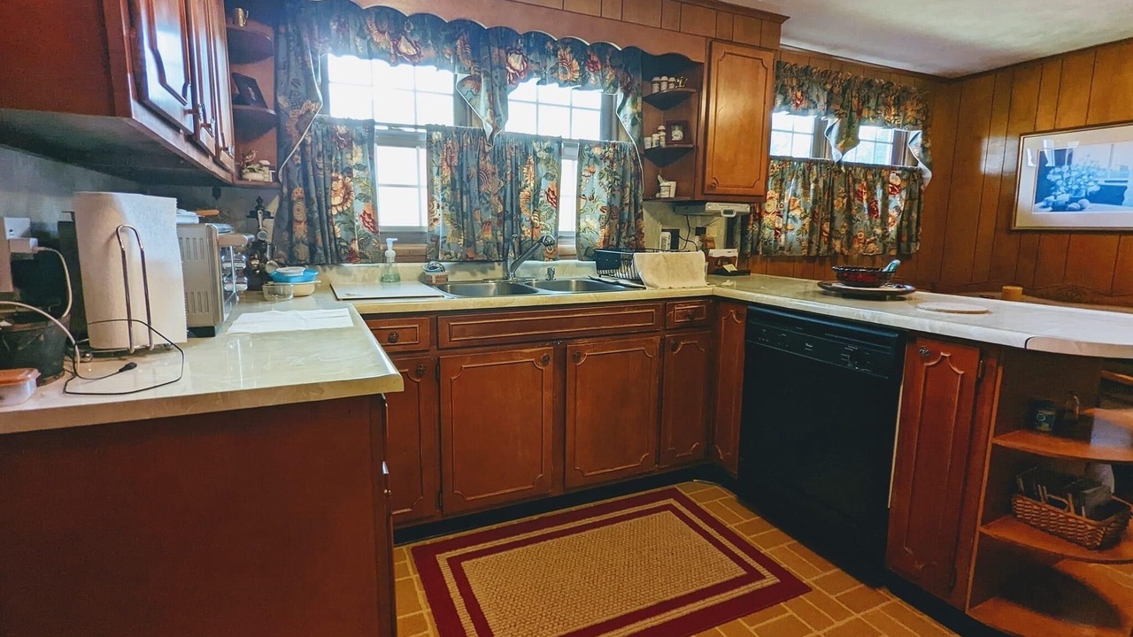 Photo of Kitchen in Clintwood