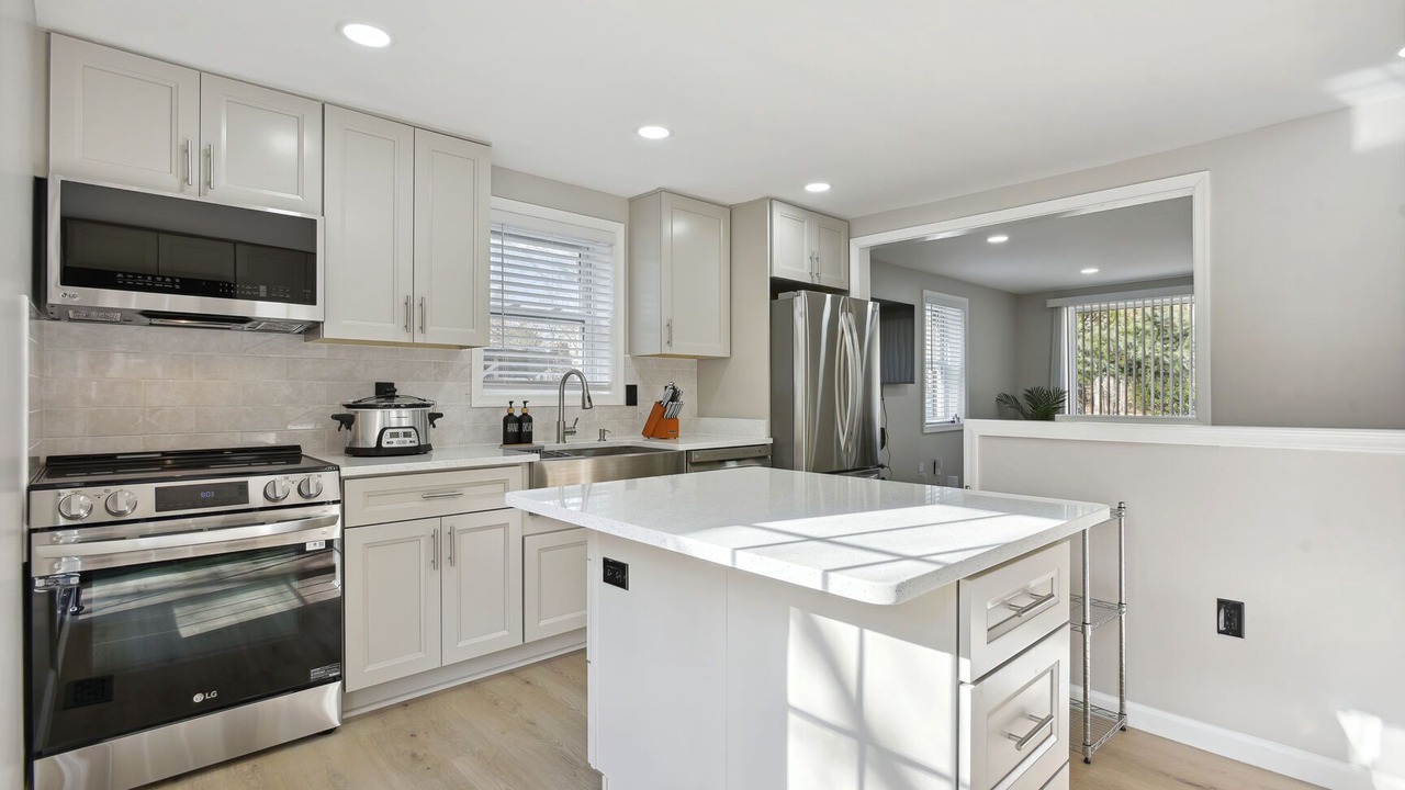 Photo of Kitchen in Lakeview