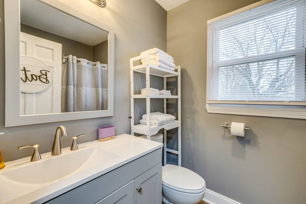 Photo of Bathroom in Johnson City