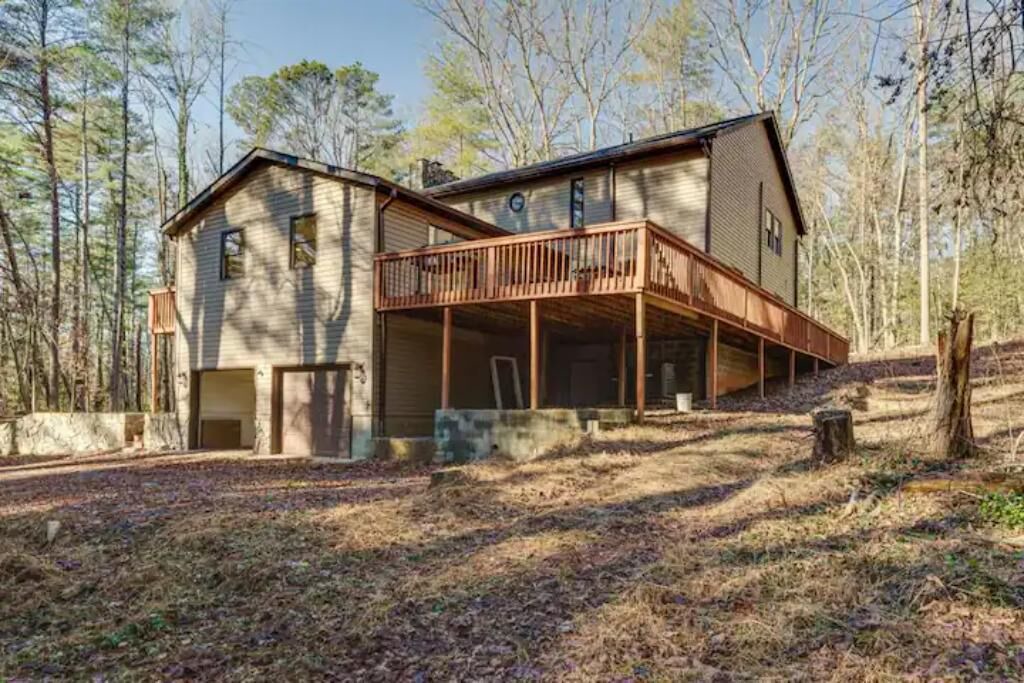 Photo of Outdoor in Morganton