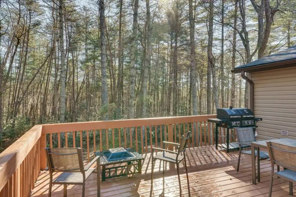 Photo of Outdoor in Morganton