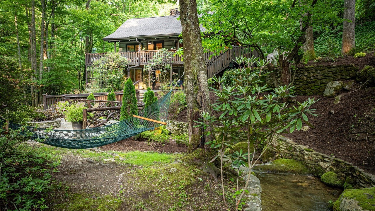 Photo of Outdoor in Apple Ridge