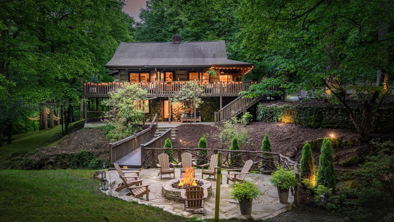 Photo of Outdoor in Apple Ridge