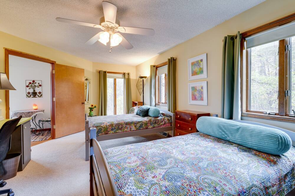 Photo of Bedroom in Jonesborough