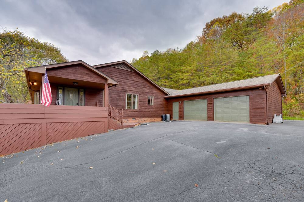 Photo of Outdoor in Jonesborough