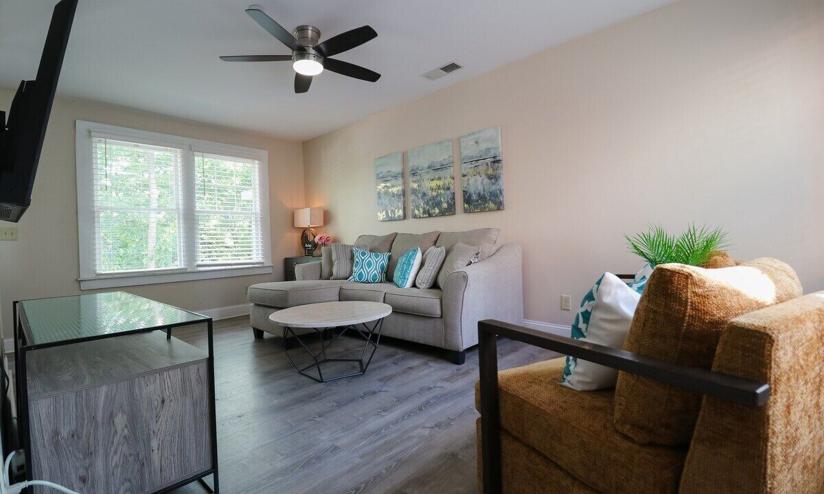 Photo of Livingroom in North Upper Street