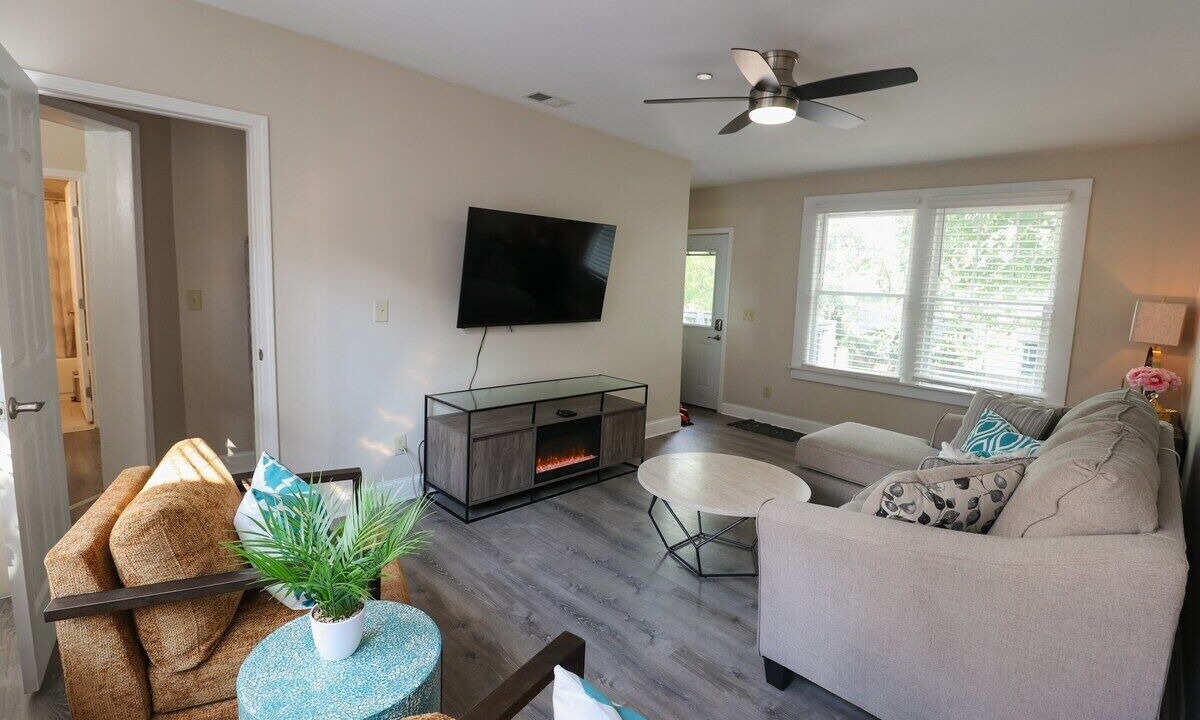 Photo of Livingroom in North Upper Street
