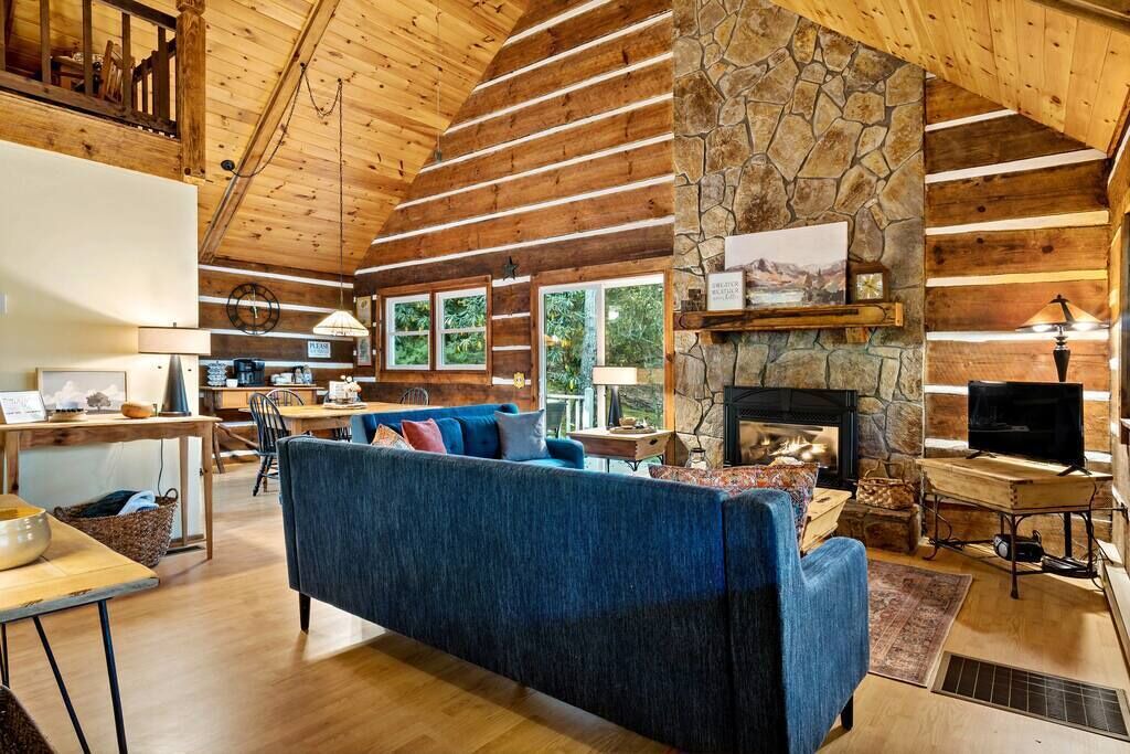Photo of Livingroom in Frank