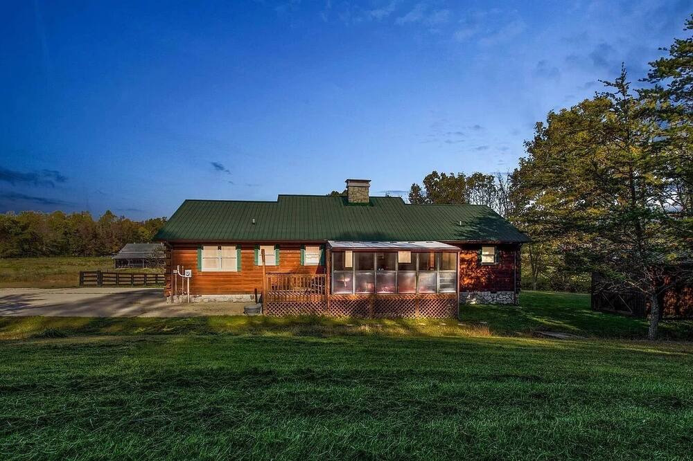 Photo of Outdoor in Means